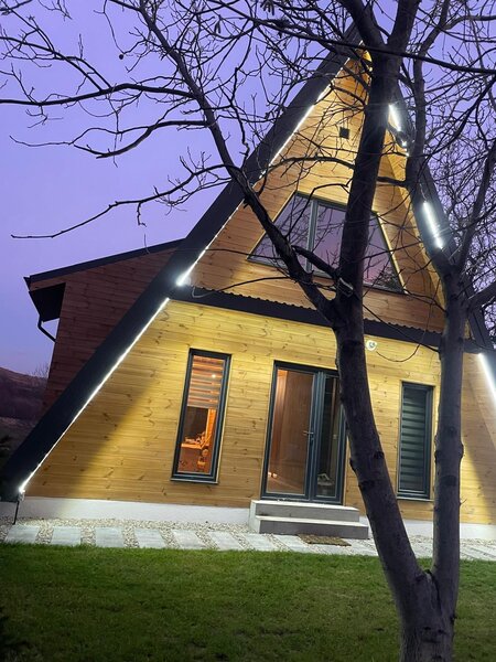 Izvoarele,Valeni de Munte,Prahova